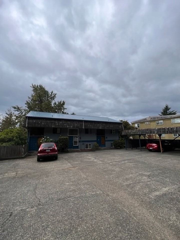 r214b - Photo 3 of 21