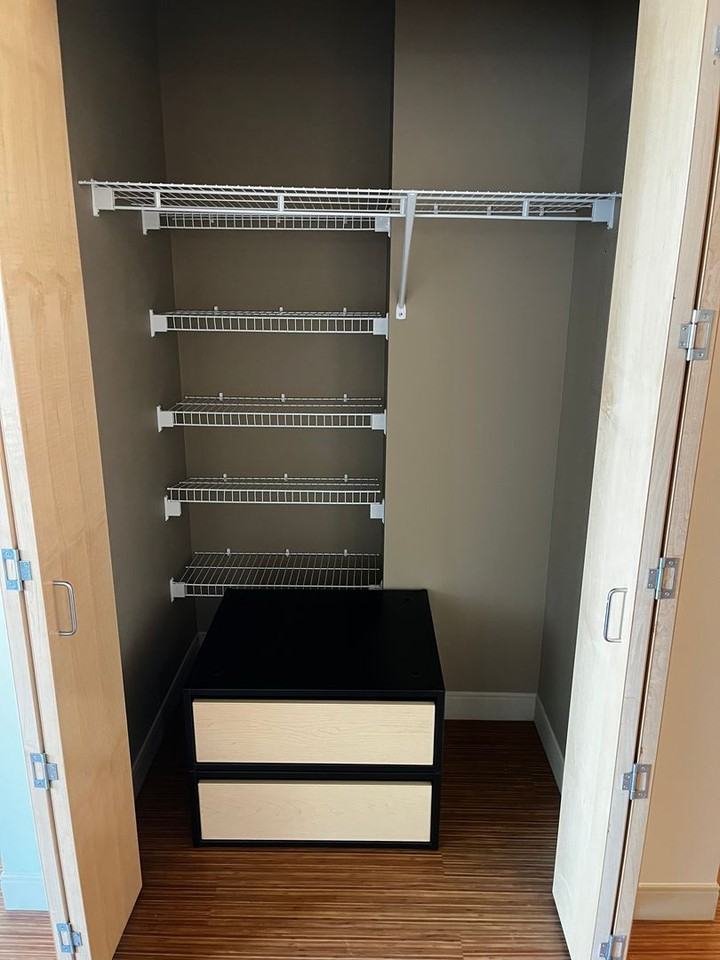 318 Commons - Photo 3 of 26