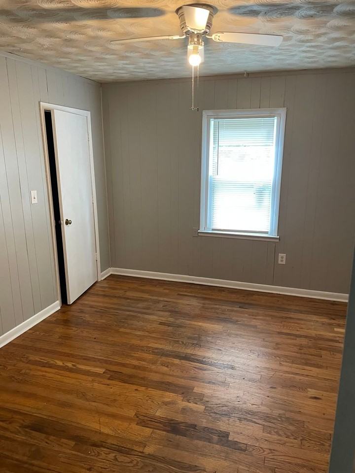 603 N Morgan St - Photo 3 of 7