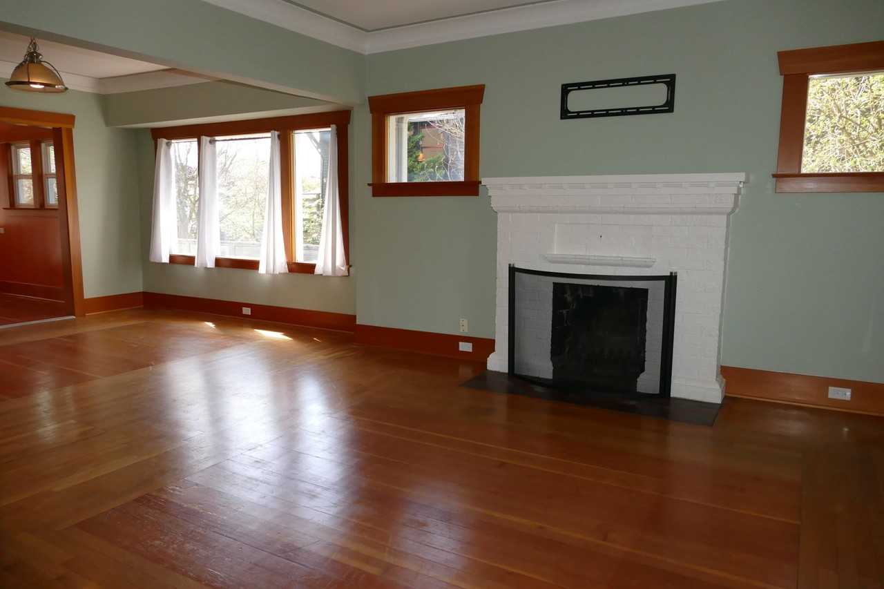 3215 Nw 61st St - Photo 2 of 22