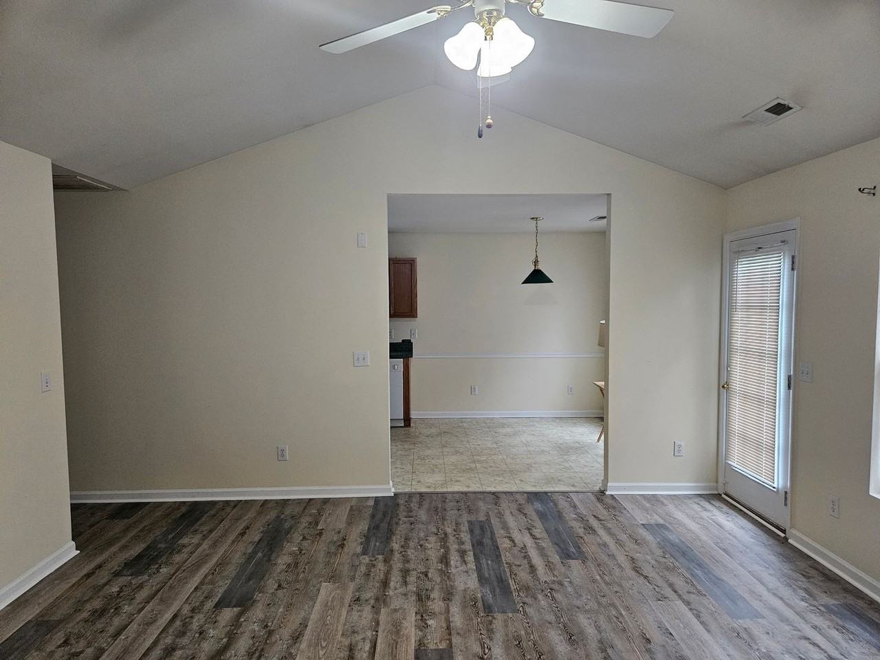 1474 Bromwich Dr - Photo 3 of 20