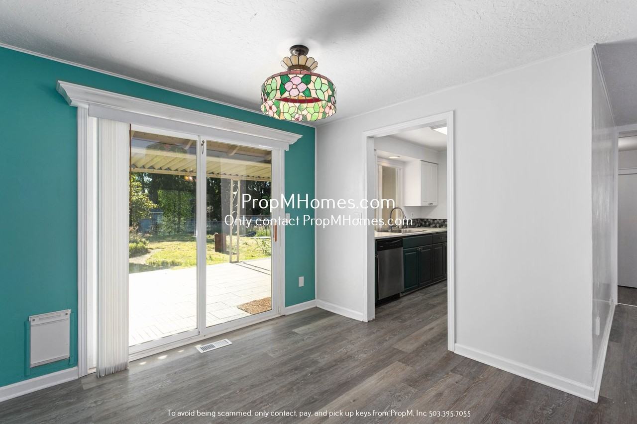 21071 S Wilson Ct - Photo 7 of 25