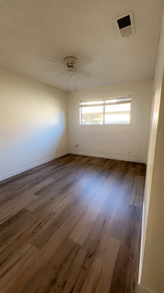 267 W Alexander Ave - Photo 6 of 7