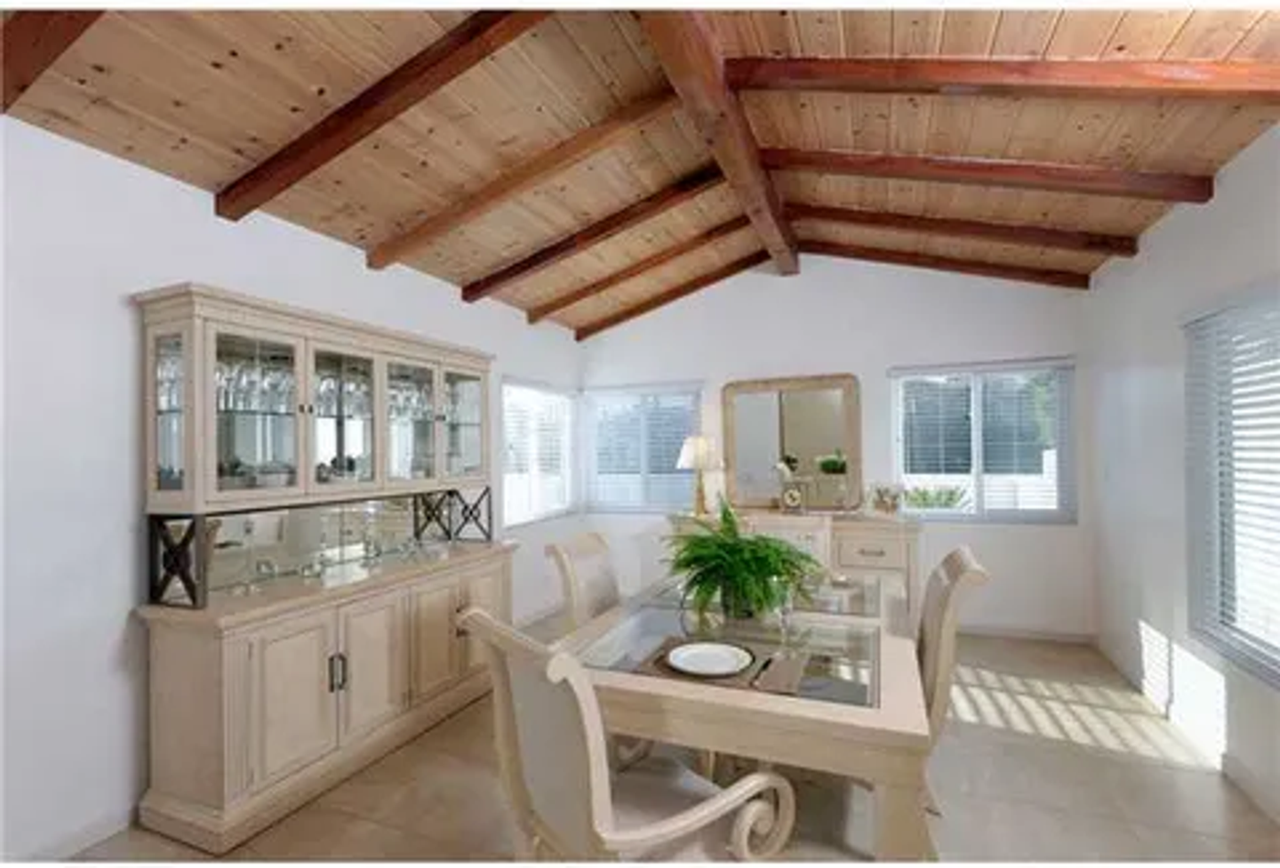 1249 Torrey Pines Rd - Photo 2 of 26