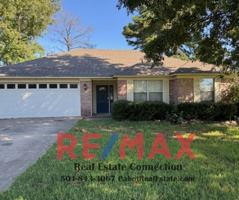 featured image of 31 Robin Lane