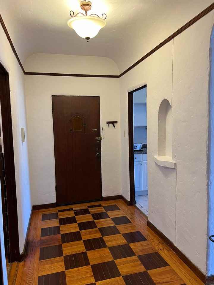 M117 - Photo 2 of 11