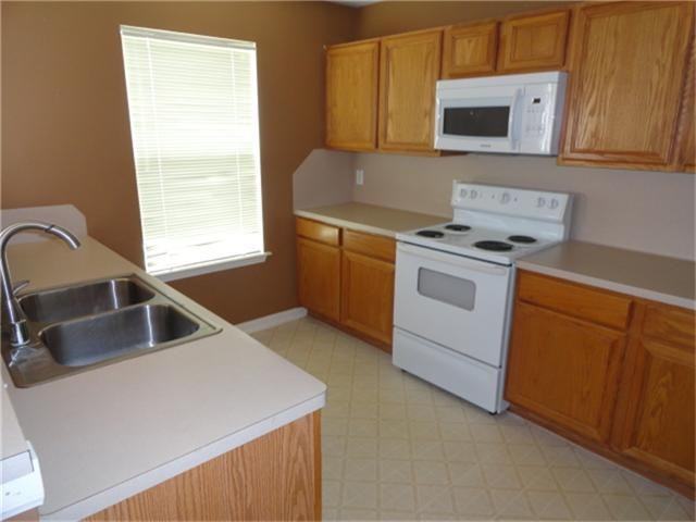 19414 Ambrosia Falls Dr - Photo 5 of 12