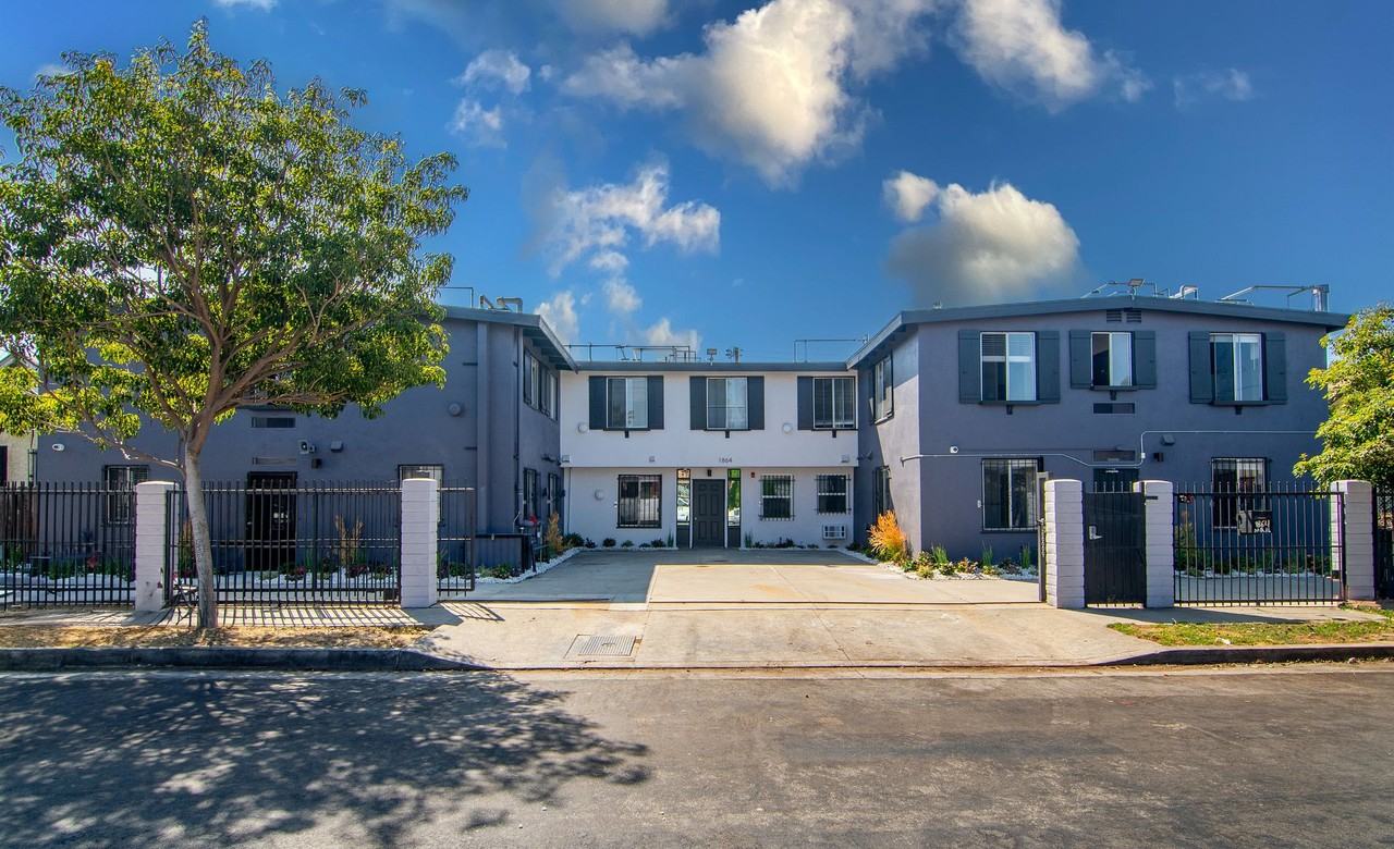 Casas On Cordova Street Apartments - Photo 5 of 50