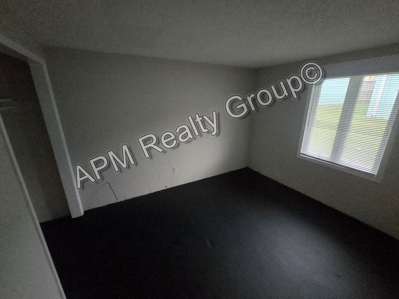 3033 Howell Ct Apt A - Photo 3 of 8