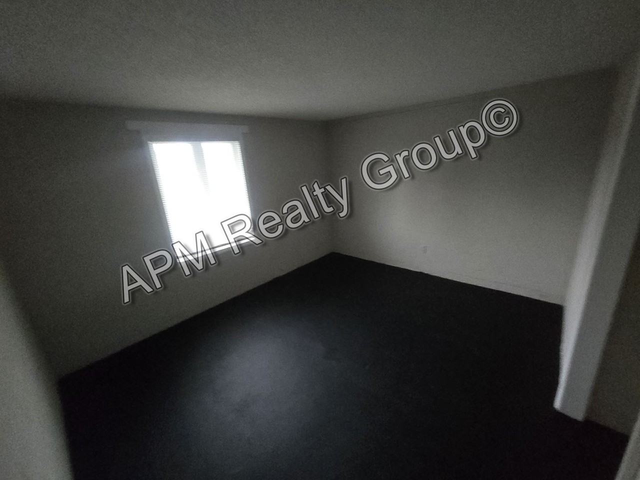 3033 Howell Ct Apt A - Photo 6 of 8