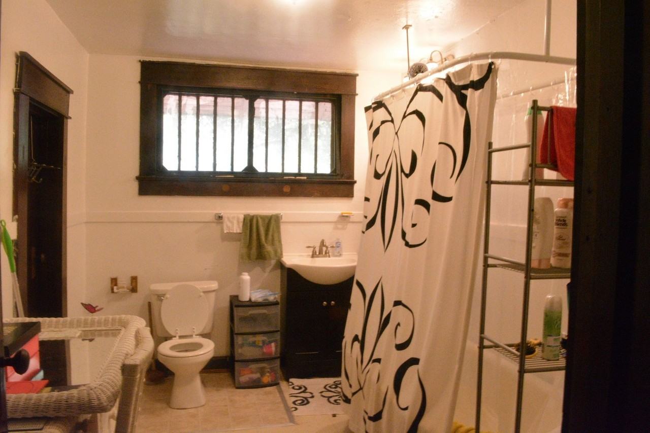 522 S Park Ave - Photo 5 of 10