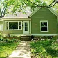 featured image of 1003 North Woodburn Avenue