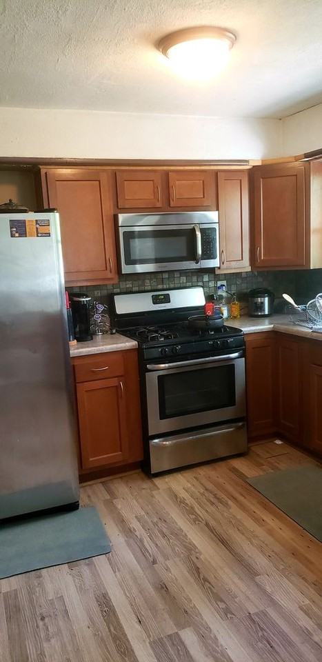 1003 North Woodburn Avenue - Photo 5 of 16