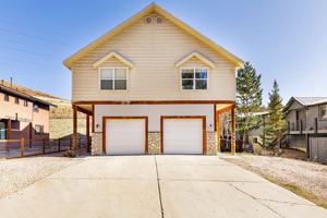 featured image of 401 Aspen Dr