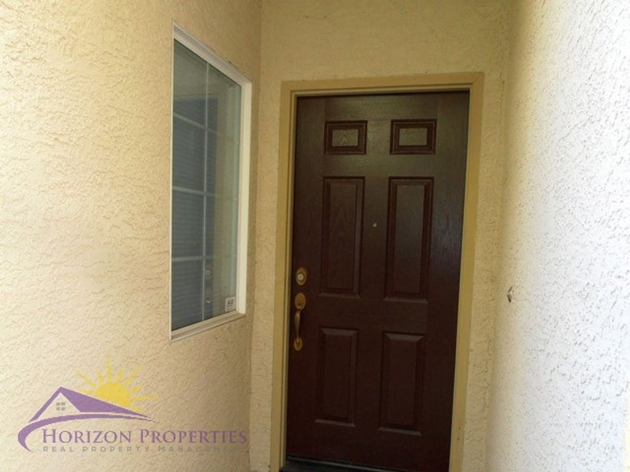 160 Arnold Gamble Cir - Photo 2 of 34