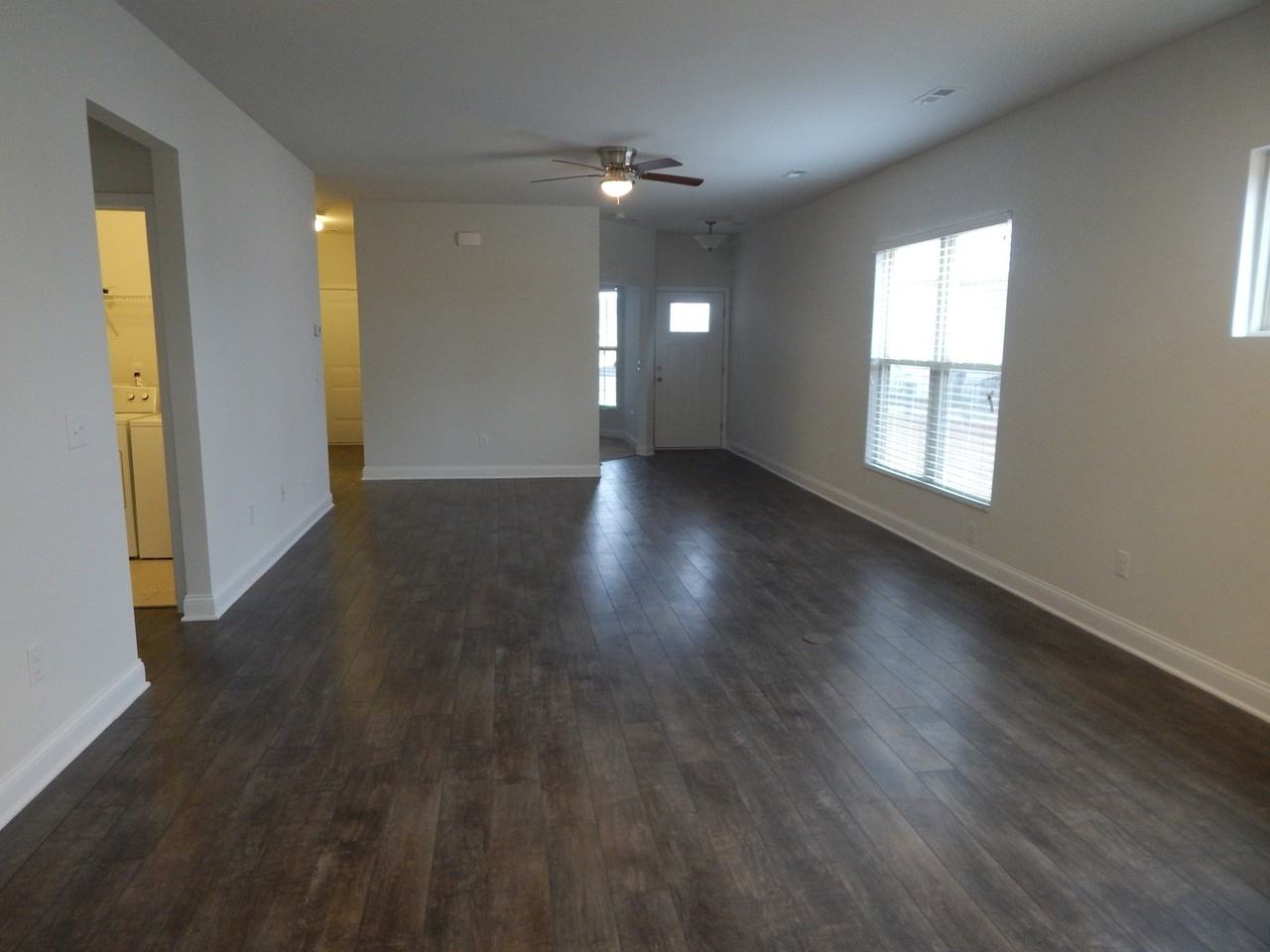 533 Lyrebird Ave - Photo 3 of 26