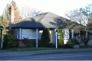 featured image of 7822 Sw Terwilliger Blvd