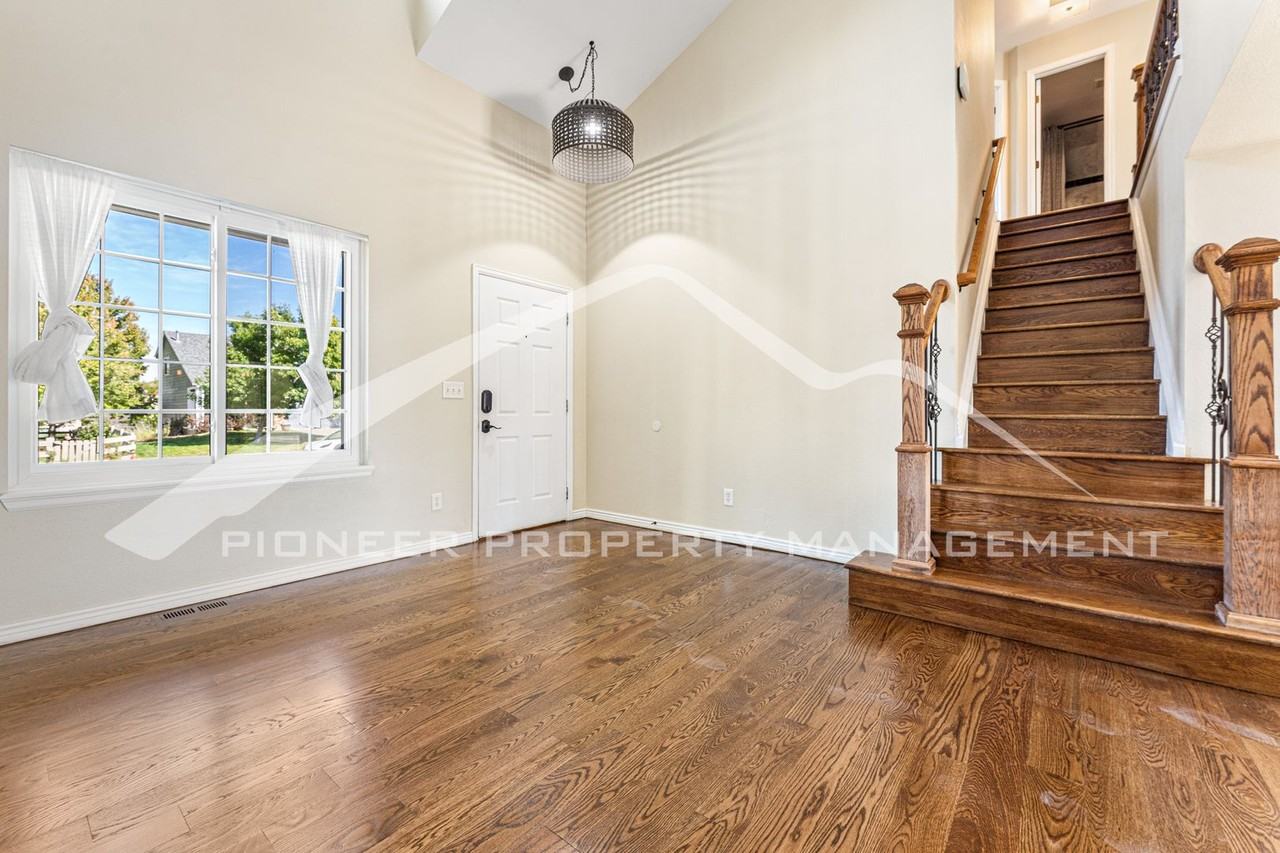 1471 Vinca Pl - Photo 3 of 24