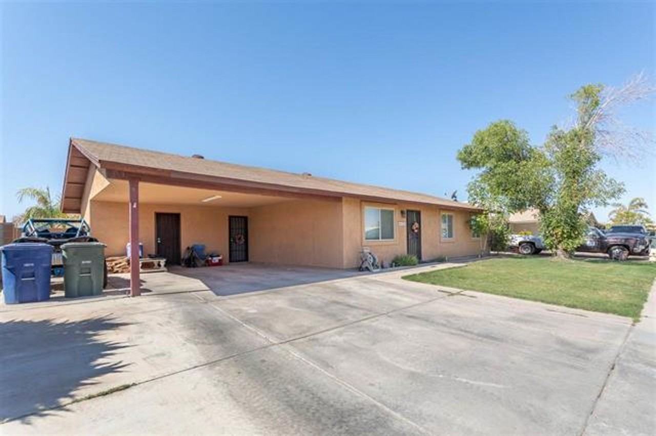 4627 W 17th St - Photo 2 of 21