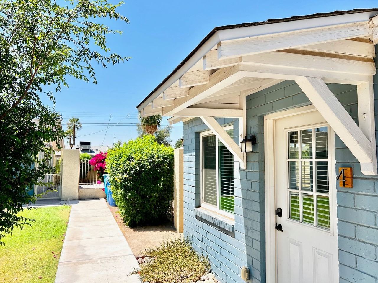 1017 E. Turney Ave - Photo 2 of 27