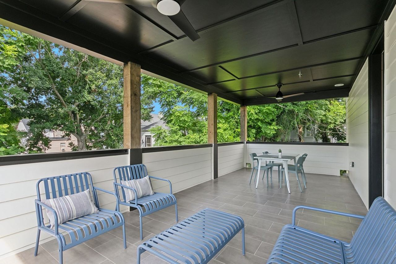 7417 Burthe St - Photo 6 of 9