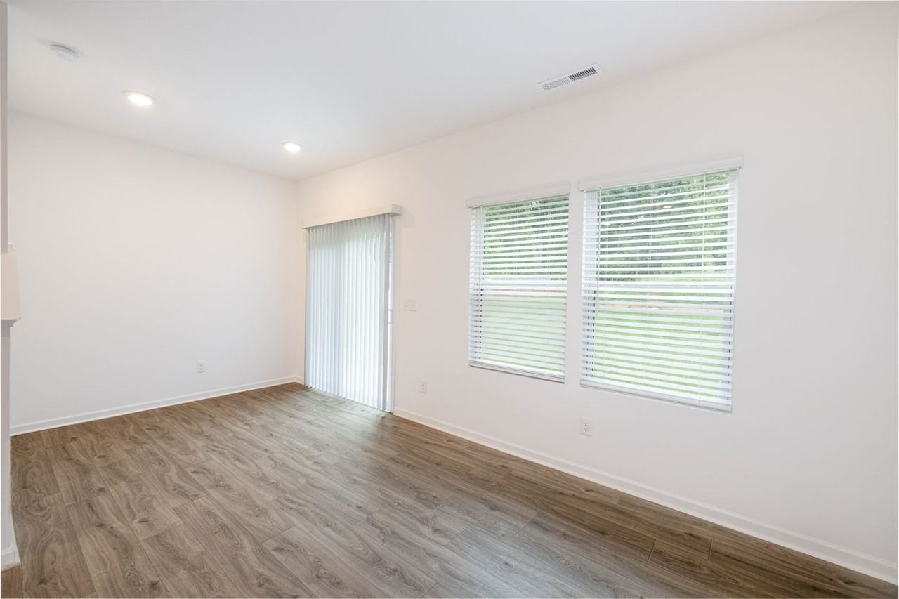 609 Elizabeth Ave - Photo 6 of 23