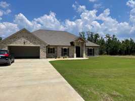 featured image of 294 Frye Cir