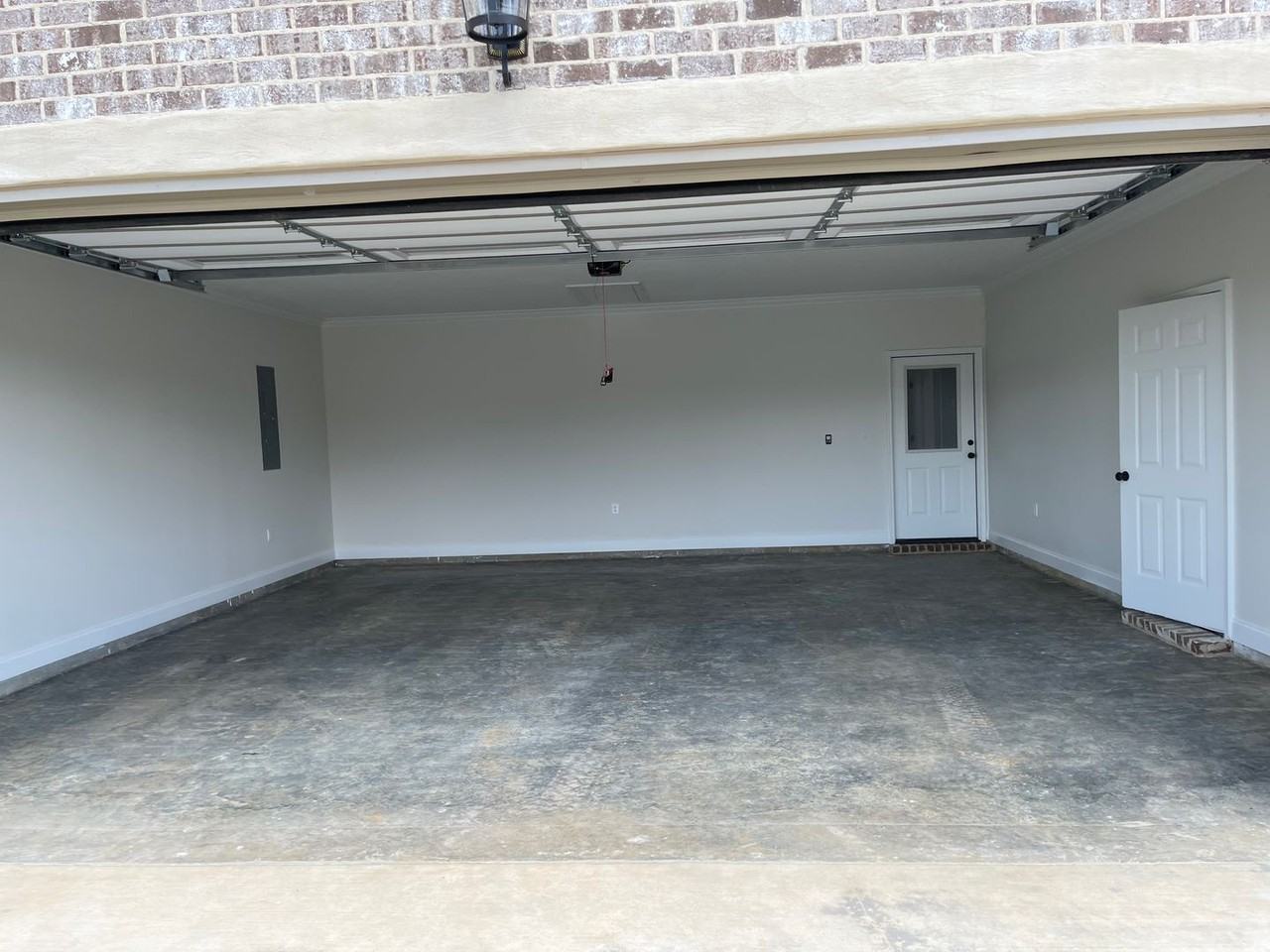 294 Frye Cir - Photo 2 of 39