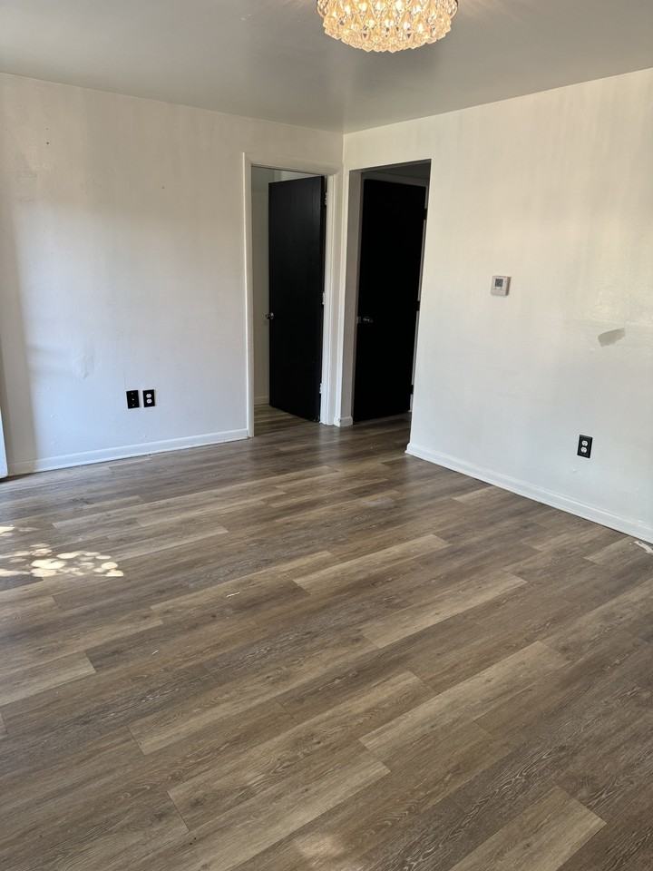 210 Kenbrook Drive - Photo 3 of 5