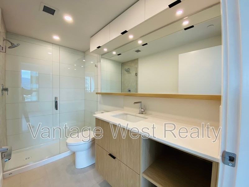 1110 Bertram - Photo 7 of 23