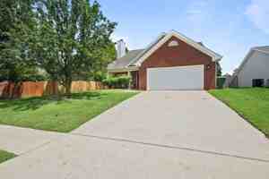 featured image of 142 Bremerton Dr Sw