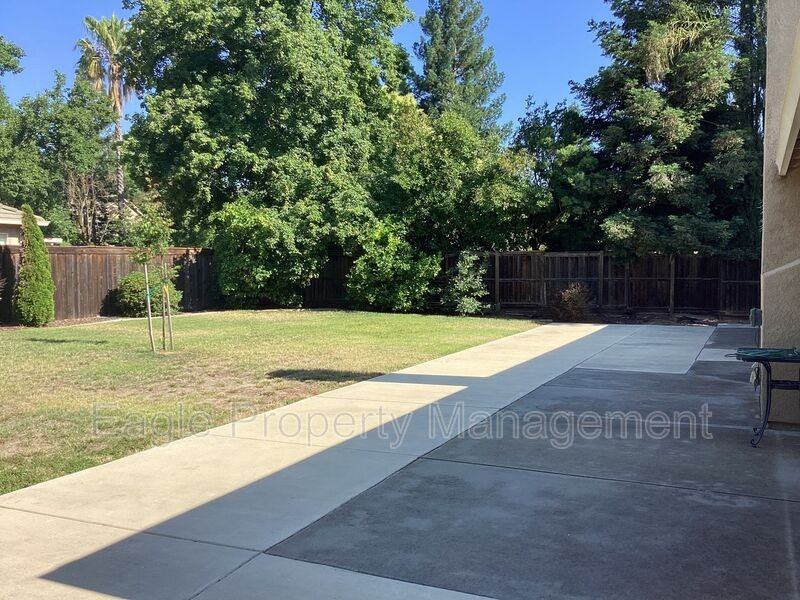 2144 Gold Hollow Ct - Photo 3 of 22