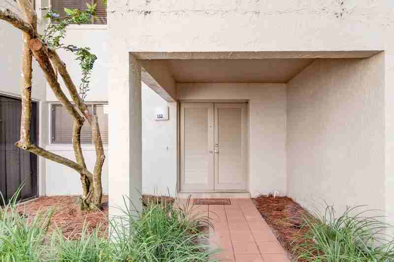 1000 Winderley Pl #132 - Photo 3 of 38