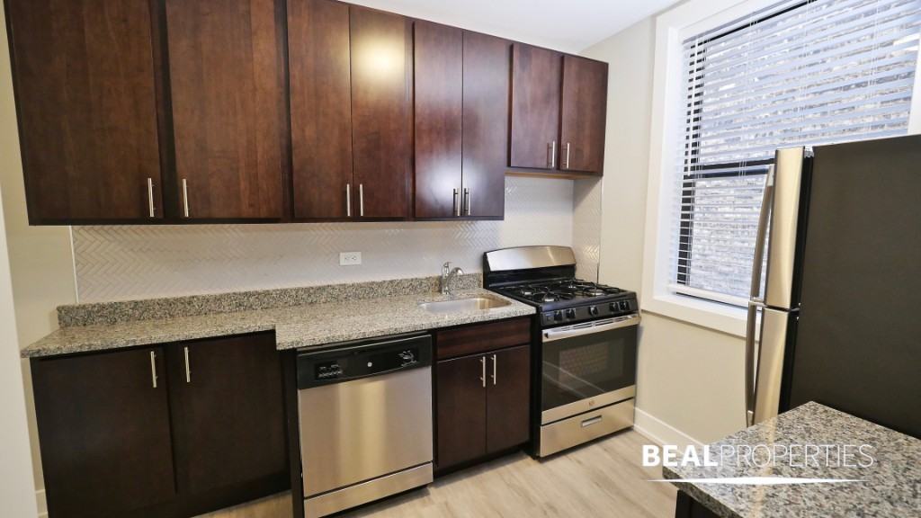 703 West Brompton Avenue #CL - Photo 2 of 12