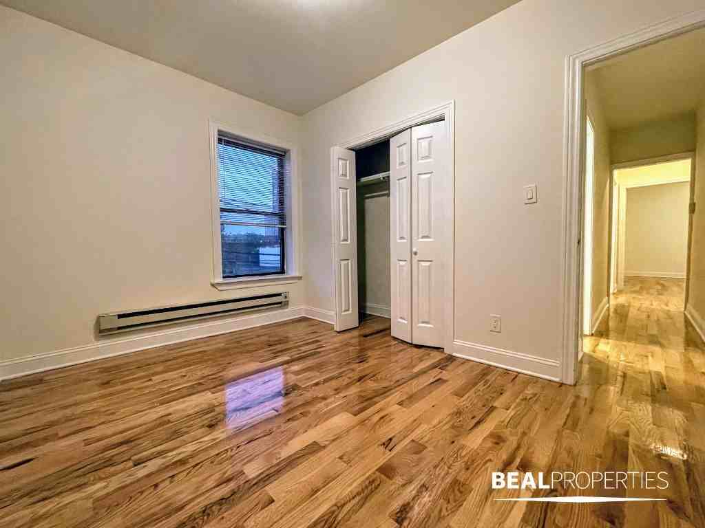 3833 North Fremont Street #E - Photo 4 of 7