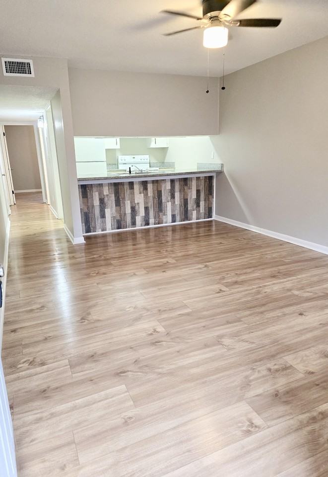 308 W Main St #2 - Photo 2 of 8