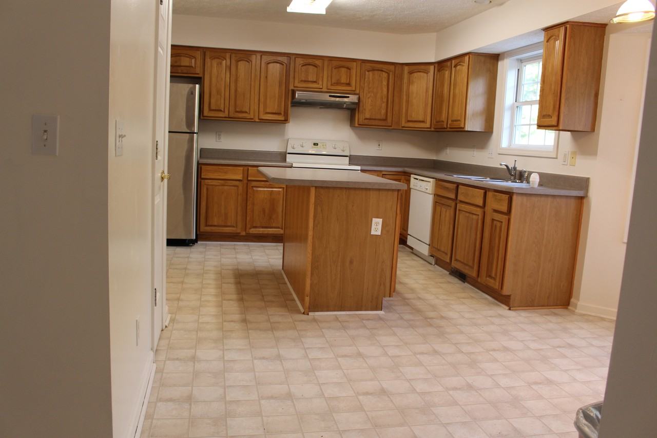 1692 Oriole Dr #NA - Photo 6 of 6