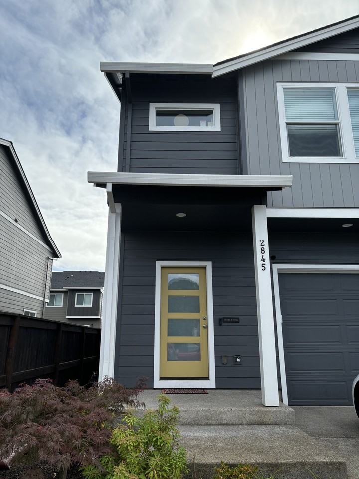 2845 S Magnolia Dr #NONE - Photo 2 of 15