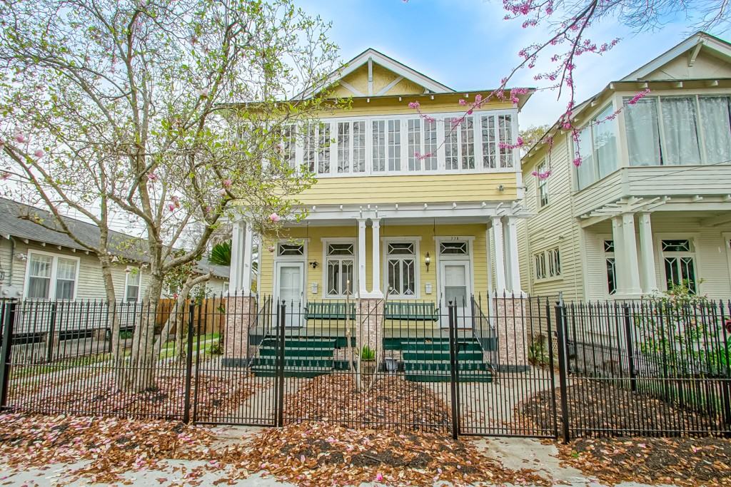 334 Millaudon St - Photo 2 of 19