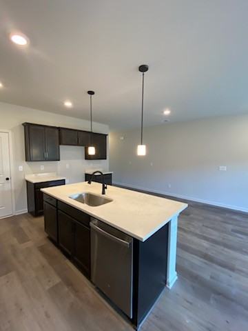 328 Mountain Boulevard South #7 - Photo 2 of 18