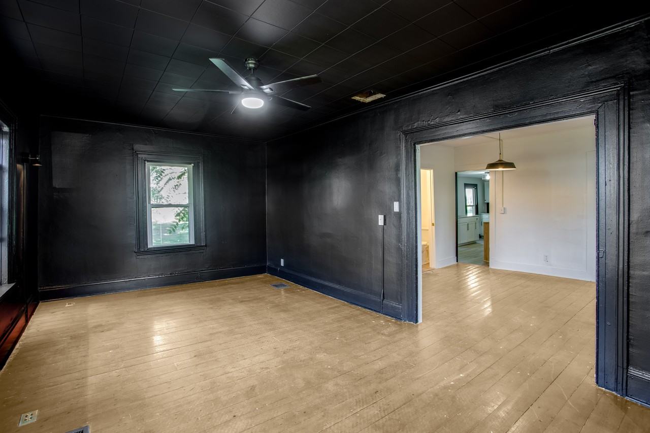 1582 Ridge Rd #NA - Photo 4 of 10