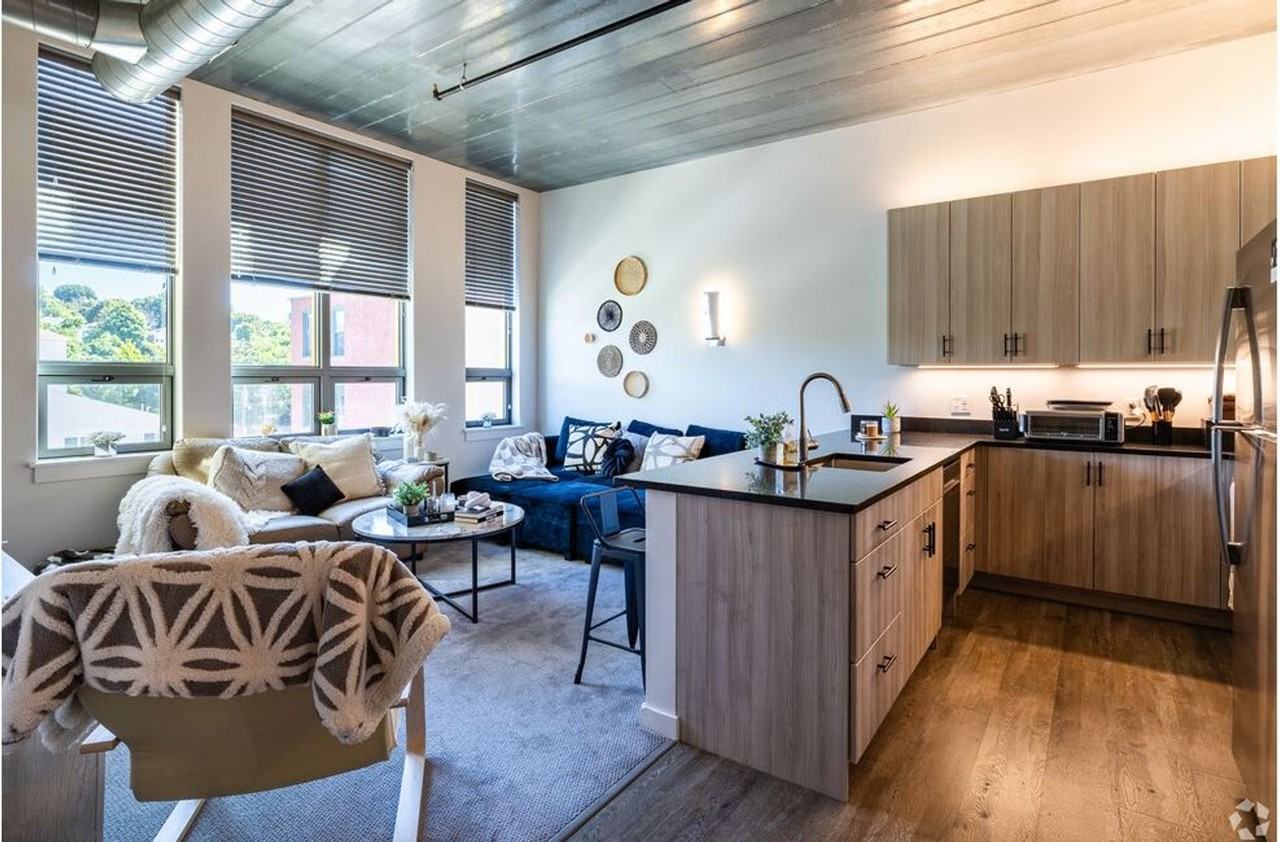 Kelley Square Lofts - Photo 2 of 40