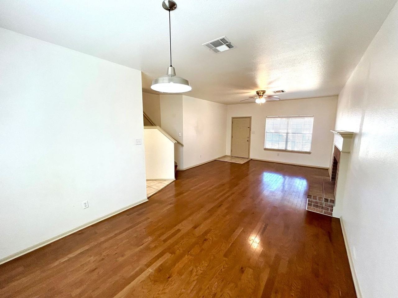 4762 Aspen Vw - Photo 5 of 30