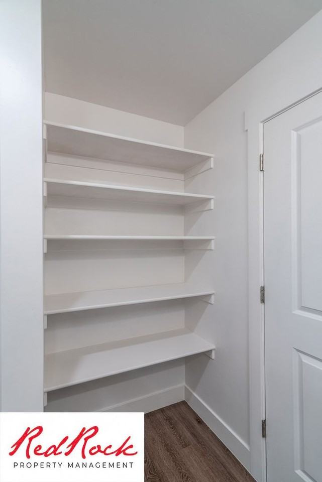 Orsini - Photo 6 of 50