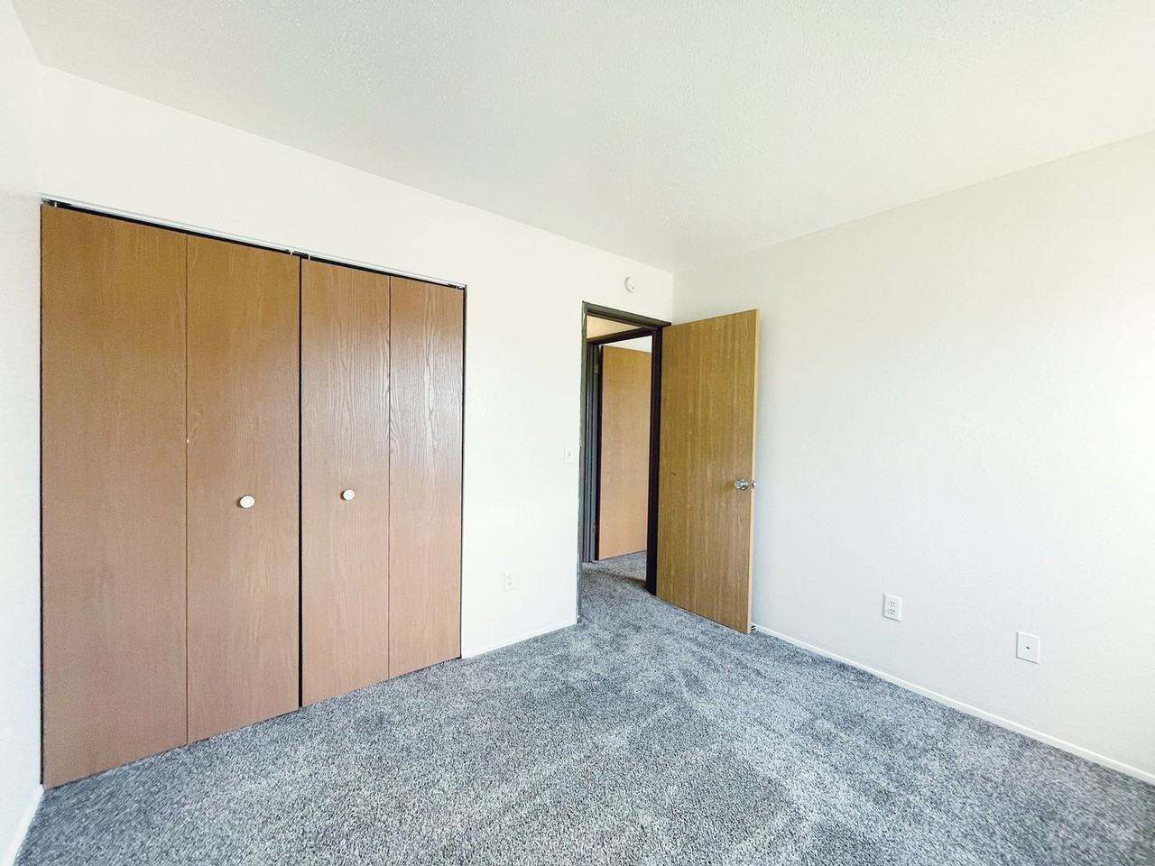 2105 5th St NW - Photo 7 of 14