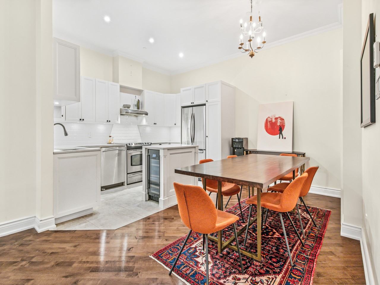 650 Rue Notre-Dame Ouest #206 - Photo 3 of 24
