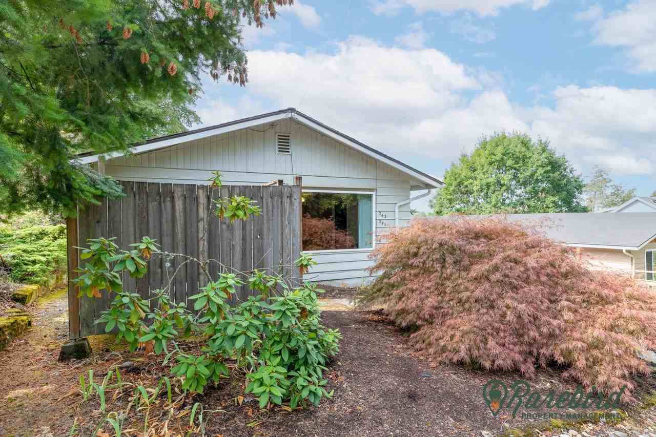 343-345 NE 62nd AVE - Photo 2 of 18