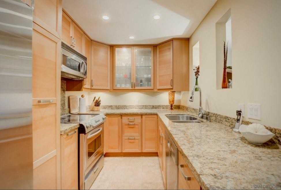 6333 La Jolla Blvd - Photo 4 of 11