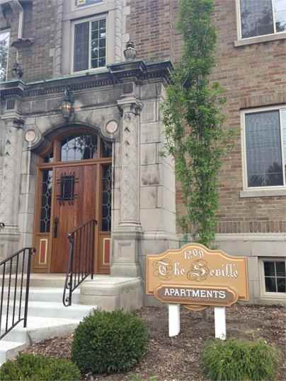 The Seville - Photo 4 of 4