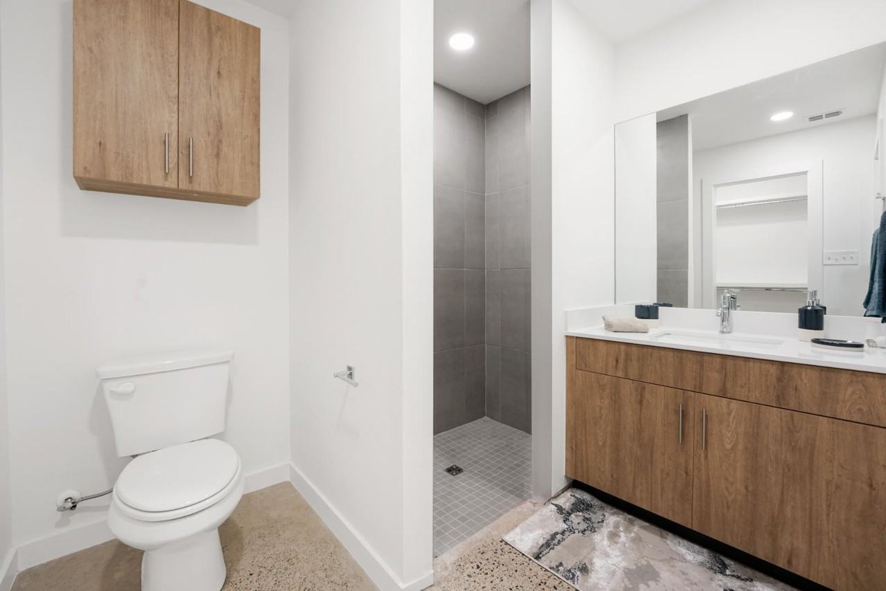 4101 Jenna Ln. - Photo 2 of 7